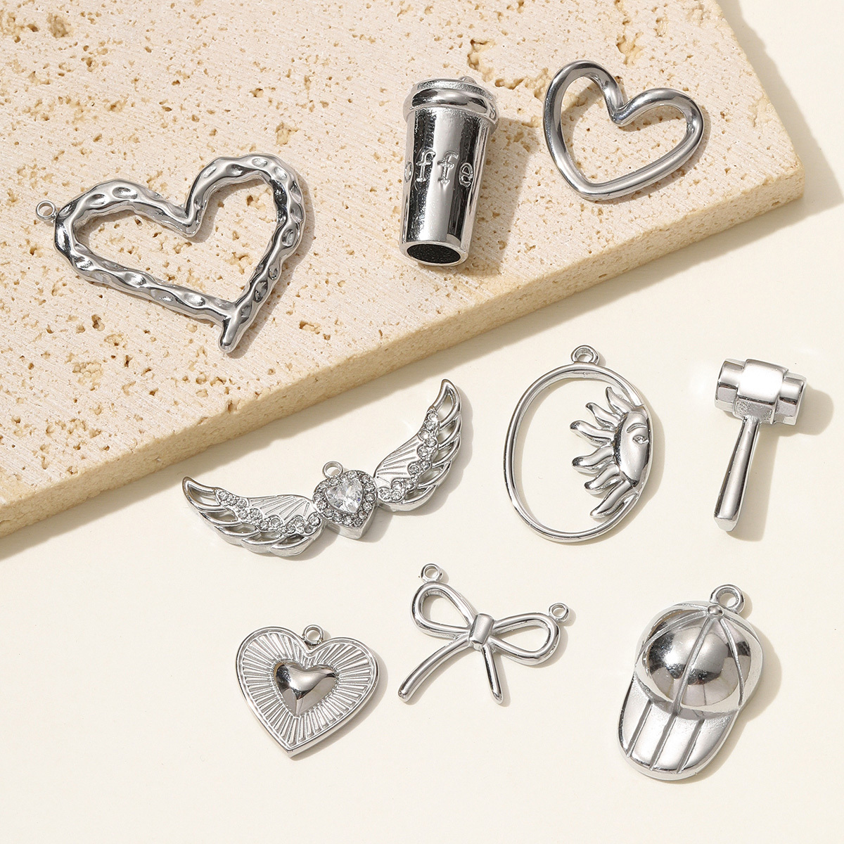 6pcs/pack Mirror Polish Heart Wing Necklace Pendant Stainless Steel Coffee Cup Hammer DIY Charm Women Baseball Cap Jewelry