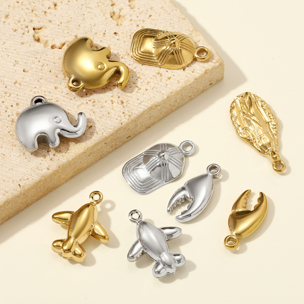 6pcs/pack Stainless Steel Baseball Cap DIY Earring Charms Elephant Airplane Necklace Pendant Woman Holy Mother Jewelry Wholesale