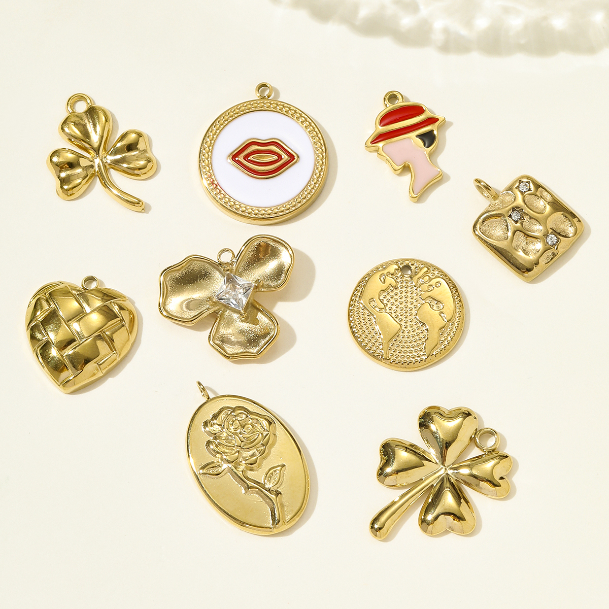6pcs/pack Fashion Stainless Steel World Map Lady Necklace Pendant Rhinestone Flower Lip DIY Charm Women Clover Rose Jewelry