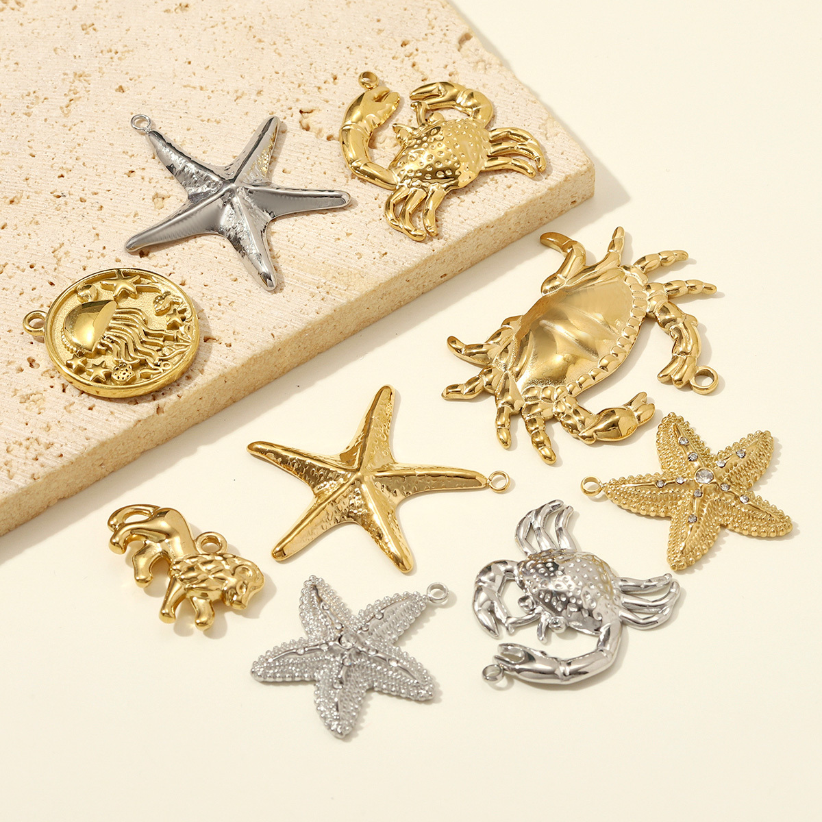 6pcs/pack Stainless Steel Rhinestone Starfish DIY Earring Charms Crab Lion Necklace Pendants Woman Jellyfish Round Jewelry Wholesale