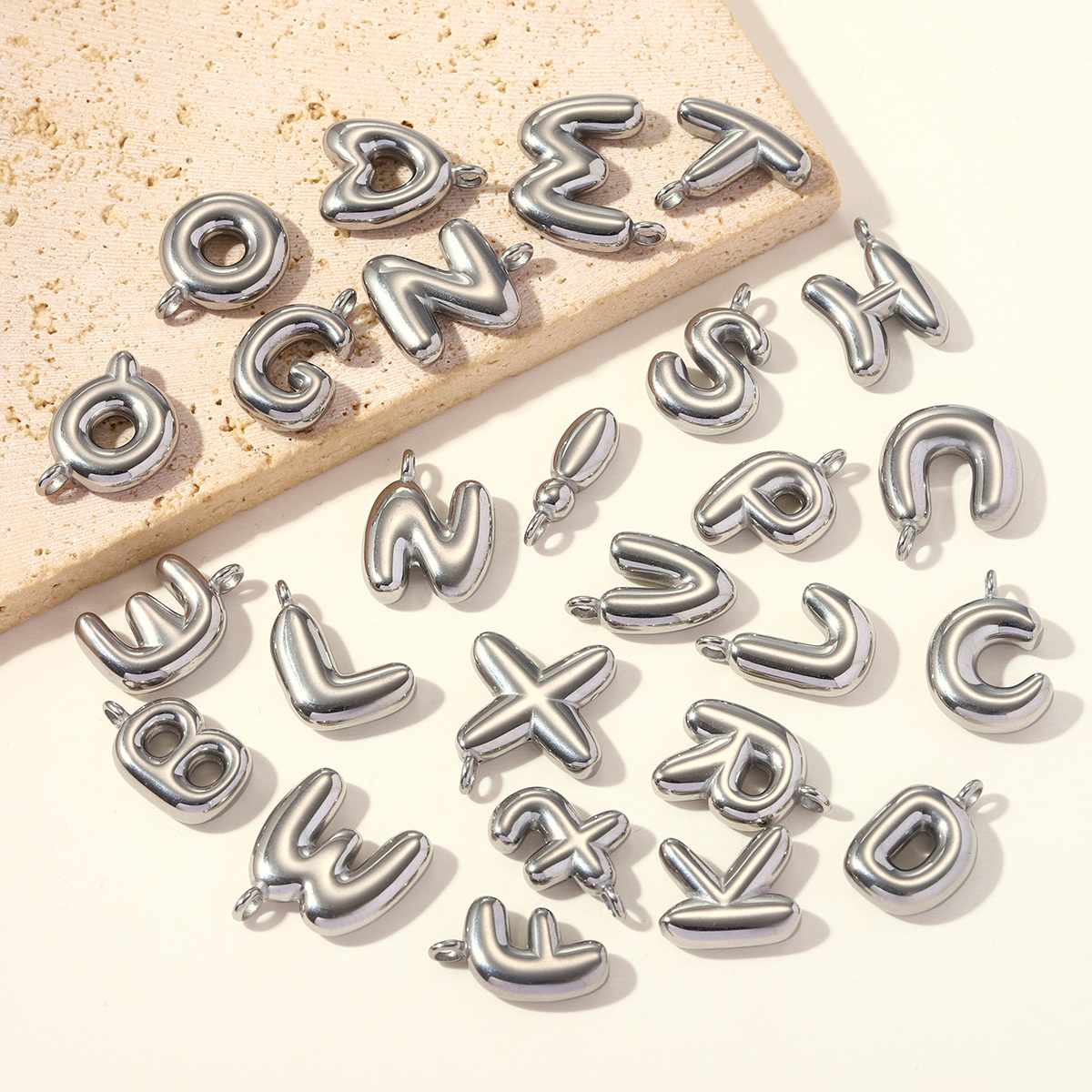 6pcs/pack Stainless Steel Bubble Initial Name DIY Charms A-Z Alphabet Necklace Pendant Woman Shoe Accessory Jewelry Wholesale