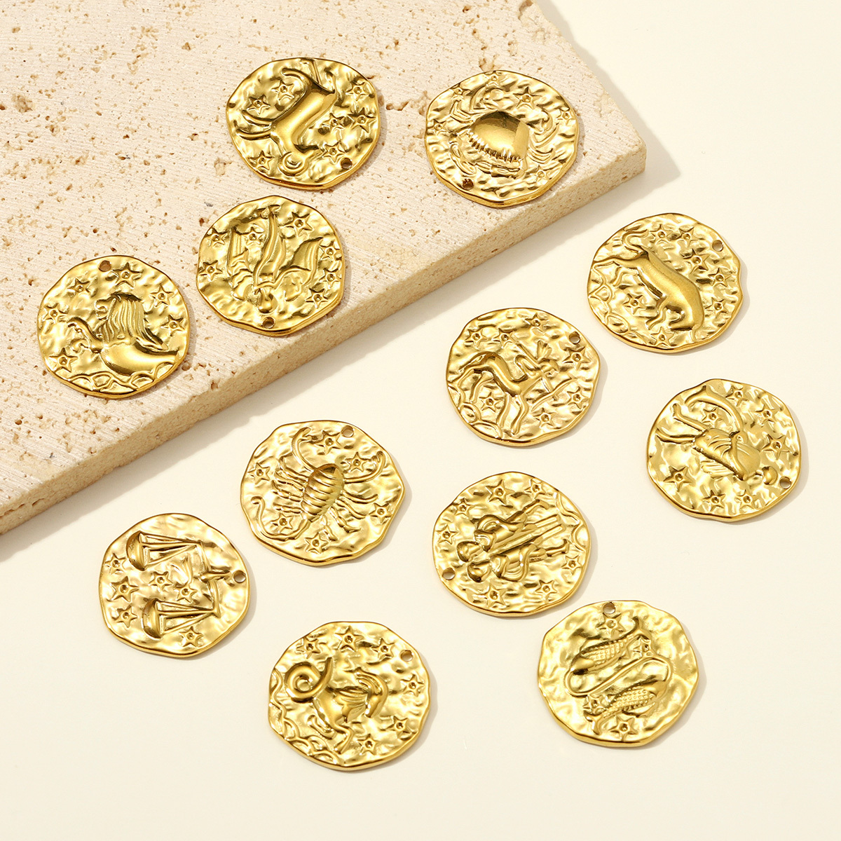 6pcs/pack Stainless Steel 18K Real Gold Plated Zodiac DIY Charms 12 Star Sign Necklace Pendants Woman 21mm Disc Jewelry Wholesale