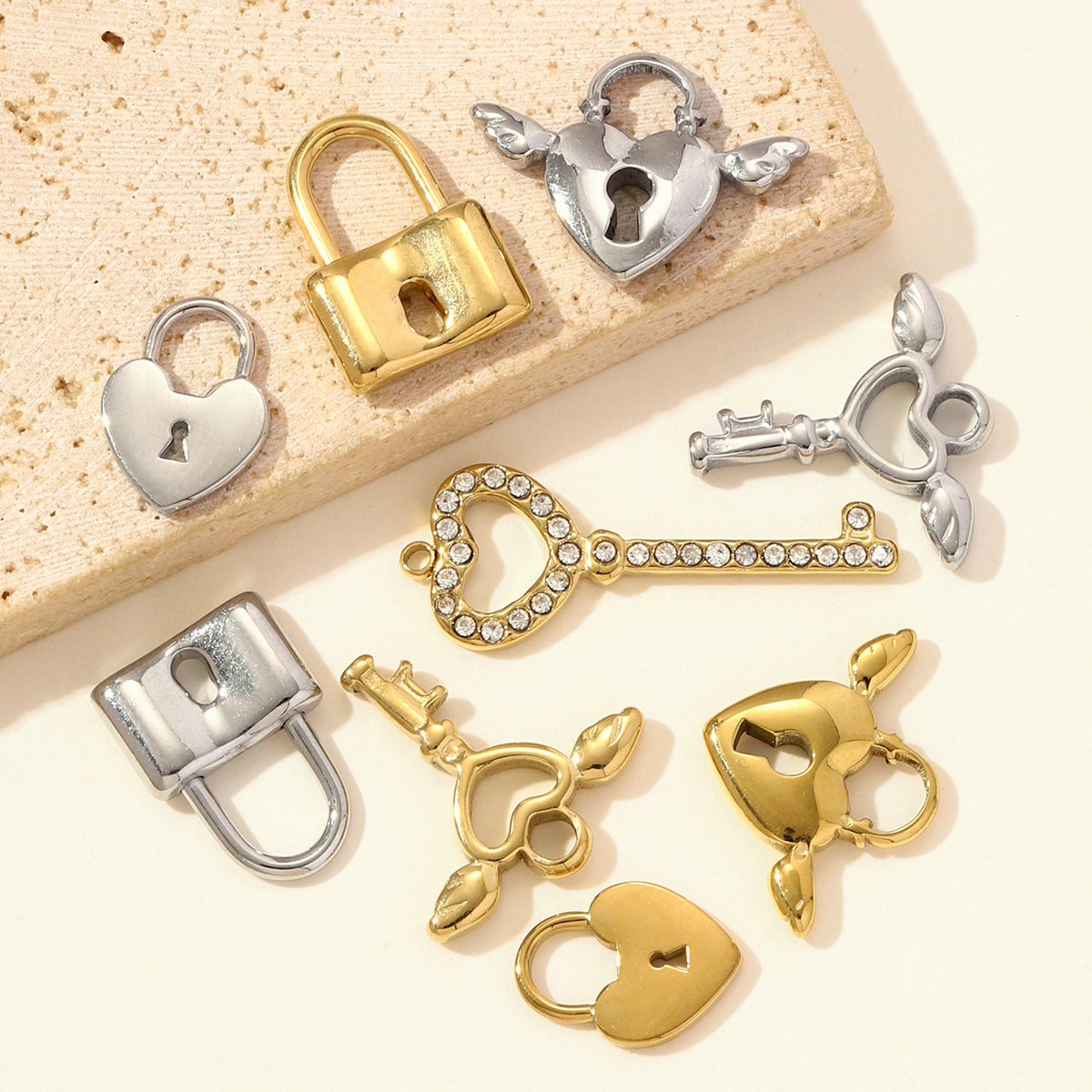 6pcs/pack Fashion Stainless Steel Love Heart Lock Key DIY Charms Wing Necklace Pendants Women Mirror Polish Rhinestone Jewelry