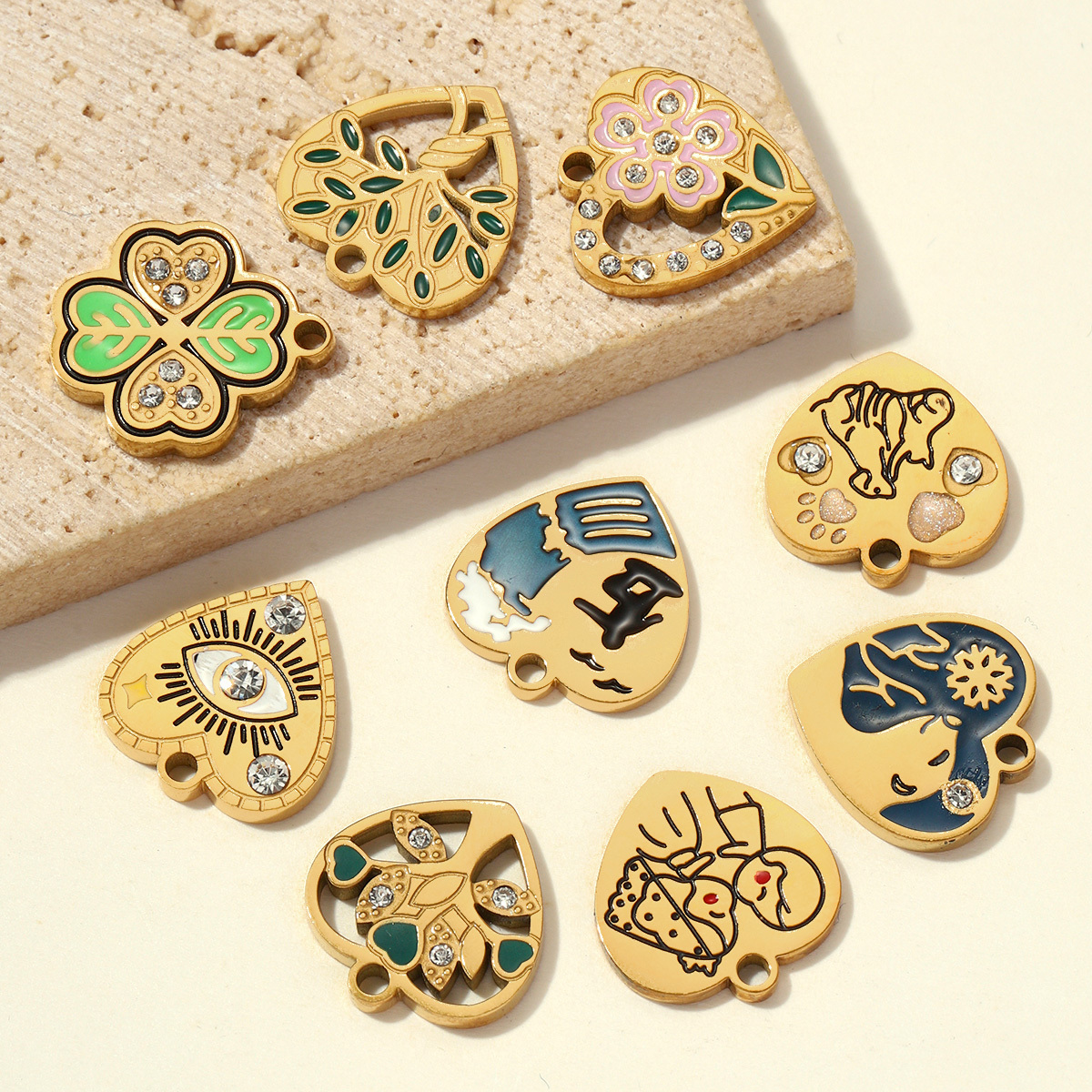 6pcs/pack Stainless Steel Clover Life Tree Flower DIY Bracelet Charms Lover Dog Cat Bear Necklace Pendants Woman Eye Heart Shoe Accessory