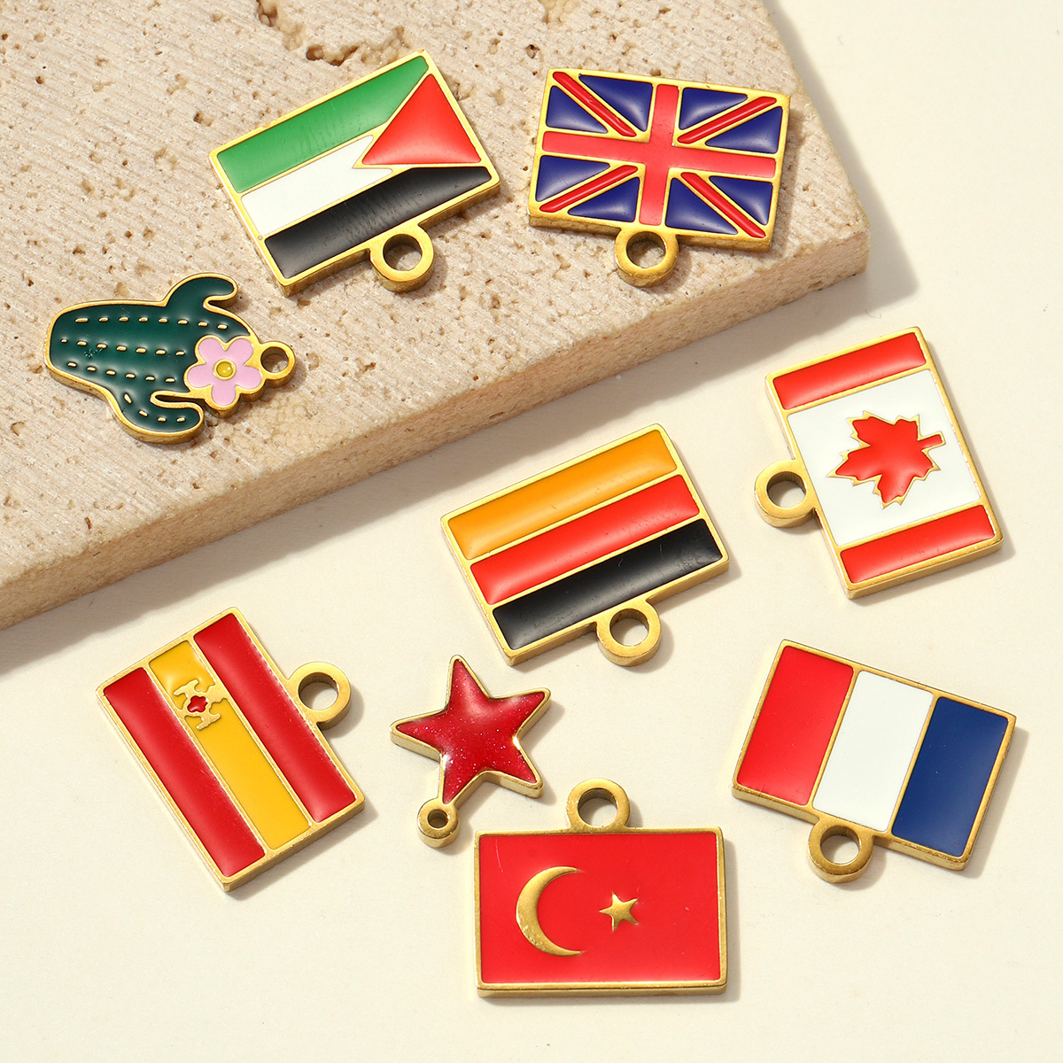 6pcs/pack Stainless Steel Turkey French Flag DIY Bracelet Charms UK Canada Spain Necklace Pendants Woman Star Cactus Jewelry Wholesale