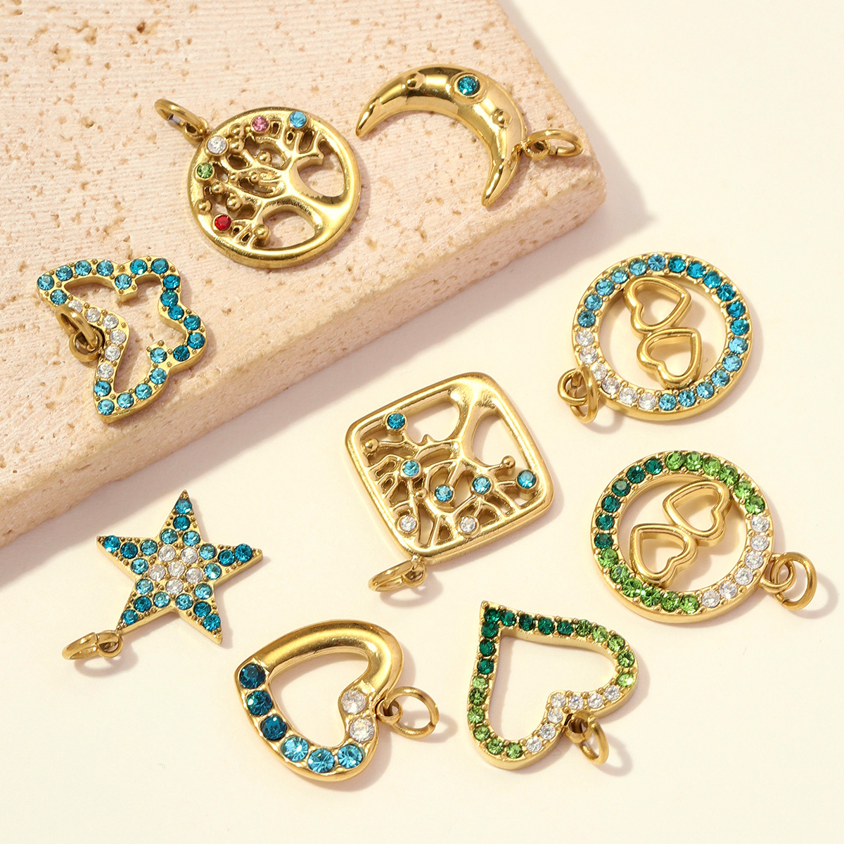 6pcs/pack Stainless Steel Rhinestone Butterfly Life Tree DIY Bracelet Charms Heart Necklace Pendants Women Star Moon Jewelry Wholesale