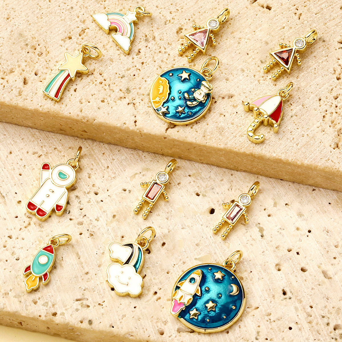 6pcs/pack Wholesale Copper Cute Boy Girl Diy Charms Women Astronauts Spacecraft Necklace Pendants Rainbow Umbrella Jewelry