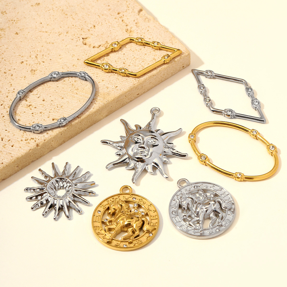 6pcs/Lot Stainless Steel Hollow Rhinestone Diamond Oval DIY Charms Zodiac Horse Necklace Pendants Woman Sun Jewelry Findings