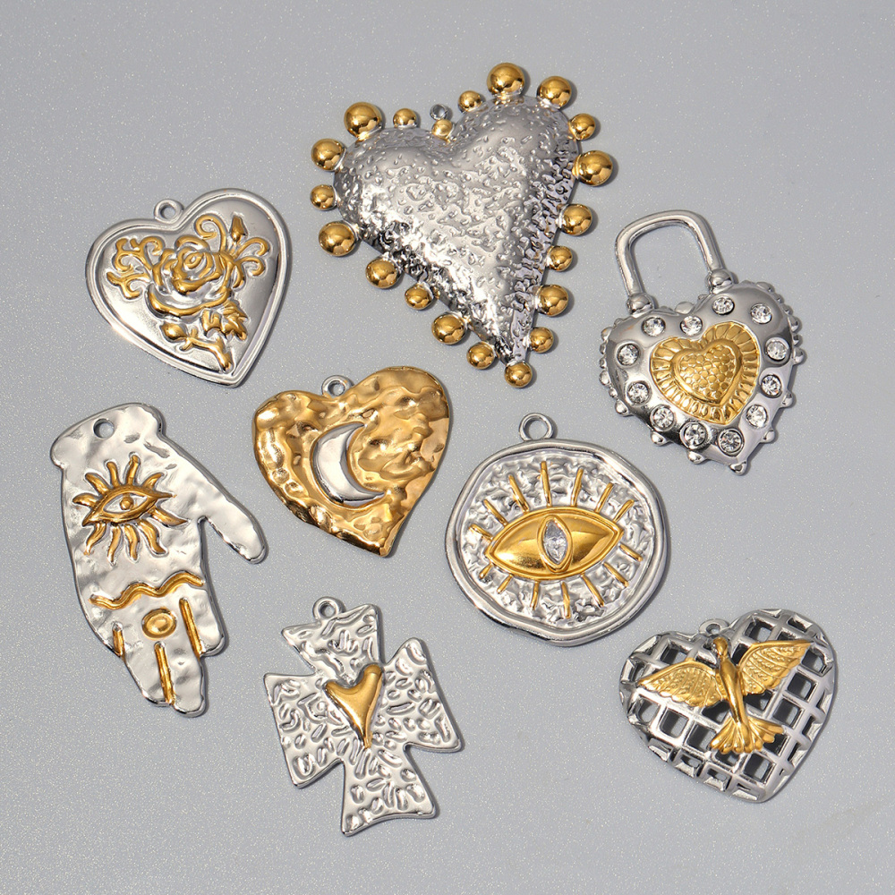 6pcs/pack Stainless Steel Cross Love Heart DIY Charms Beetle Hamsa Hand Necklace Pendant Woman Silver Gold Two Tone Jewelry Wholesale
