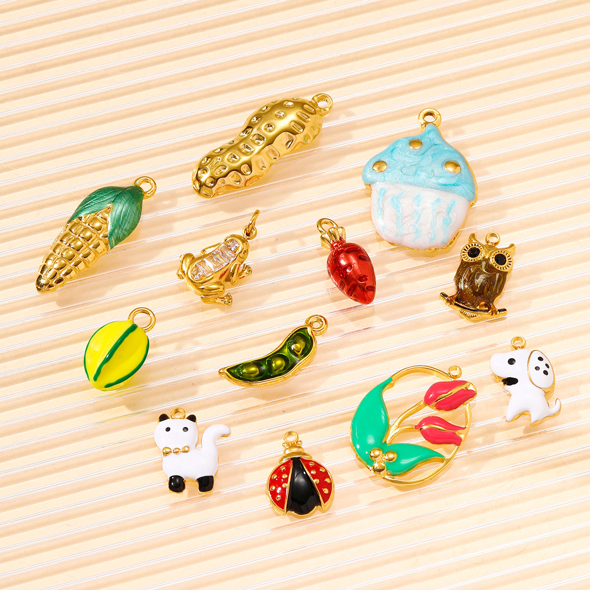 6pcs/pack Enamel Stainless Steel Cute Dog Cat Owl Diy Charms Cake Corn Carrot Necklace Pendants Women Peanut Carambola Jewelry