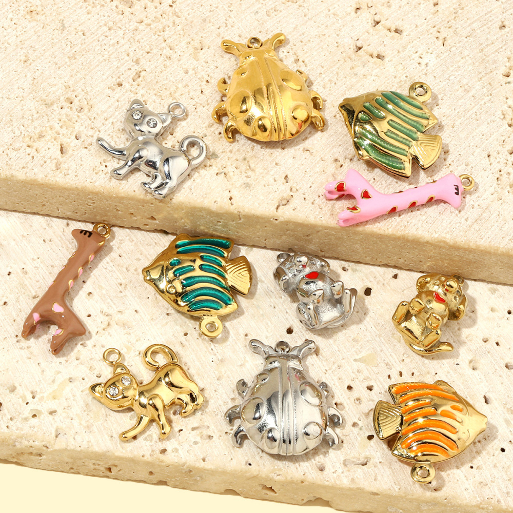 6pcs/pack French Dog Cat Stainless Steel Diy Charms Women Giraffe Animal Earring Necklace Pendant Ladybug Fish Jewelry