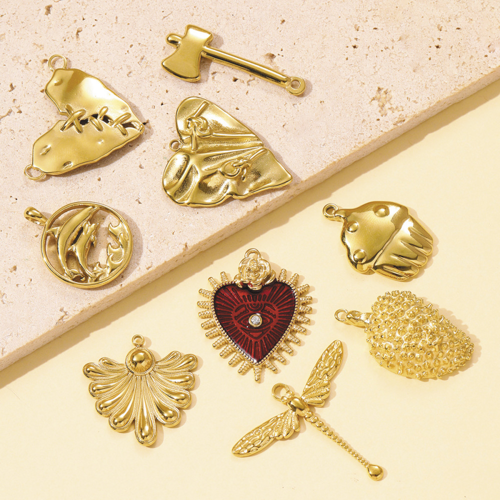 6pcs/pack French Retro Stainless Steel Love Heart Leaf Necklace Pendants Durian Axe DIY Earring Charms Women Dragonfly Jewelry
