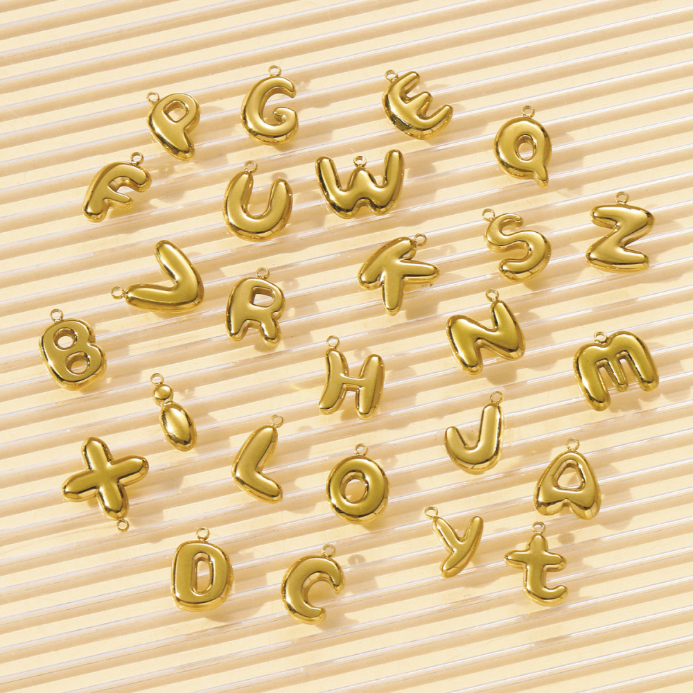 6pcs/pack Stainless Steel 18k Gold 26 A-Z Letter Necklace Pendants English Alphabet DIY Bracelet Charms Woman Jewelry Wholesale