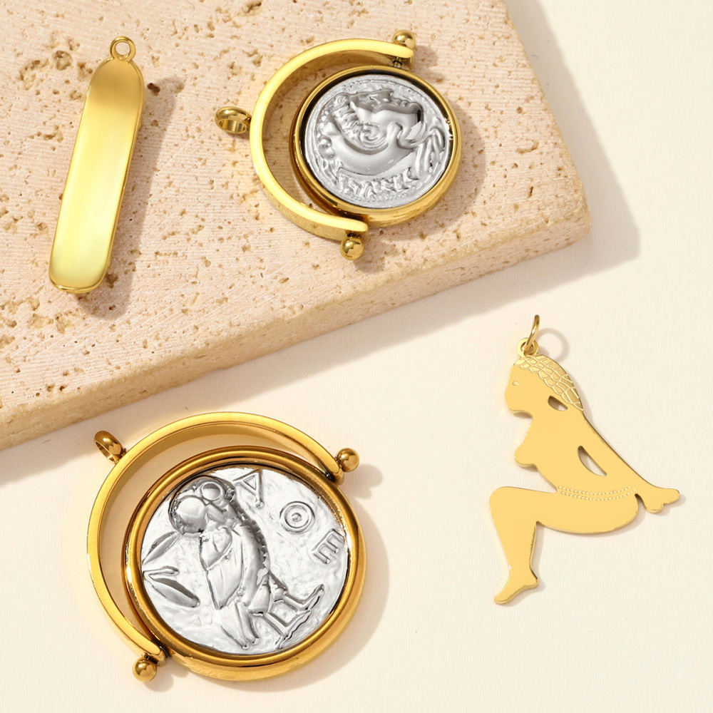 6pcs/pack Stainless Steel Reversible Roman coins Necklace Pendant Skateboard DIY Charm Women The Beauty Lady Jewelry Wholesale