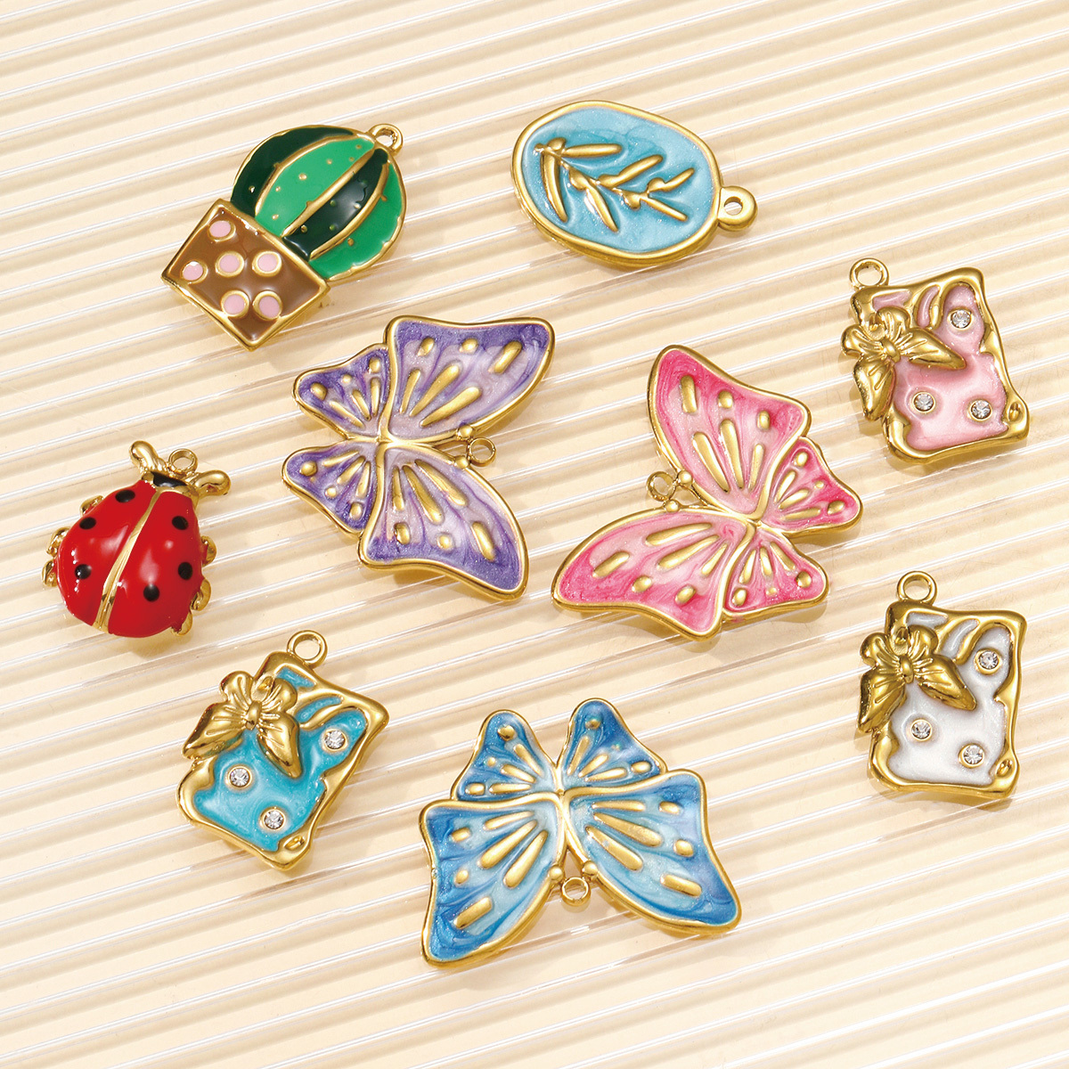 6pcs/pack Fashion Stainless Steel Enamel Butterfly DIY Charms Ladybird Cactus Necklace Pendants Woman Rhinestone Square Jewelry