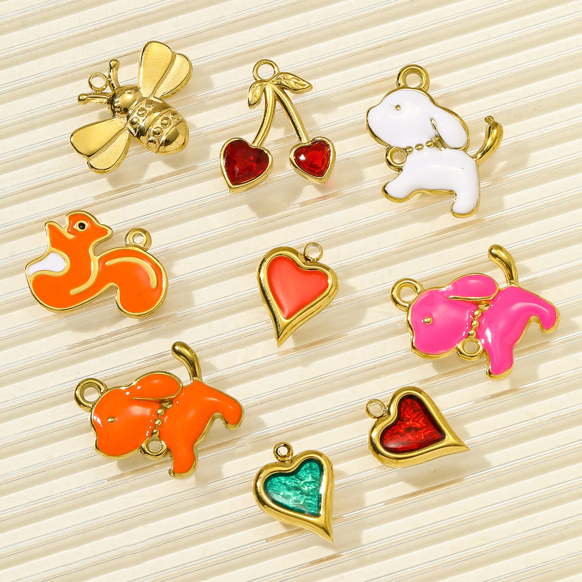6pcs/pack Cute Stainless Steel Enamel Little Dog Squirrel Necklace Pendant Love Heart DIY Bracelet Charm Women Bee Cherry Jewelry