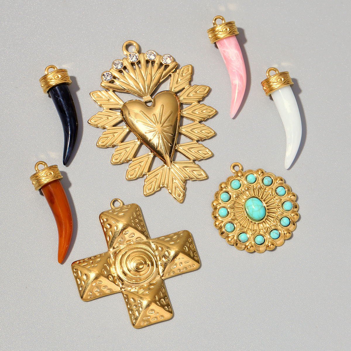 6pcs/pack Vintage Crescent Tooth Stainless Steel  DIY Charms Clover  Heart Spiral Cross Necklace Pendants Woman Star Jewelry