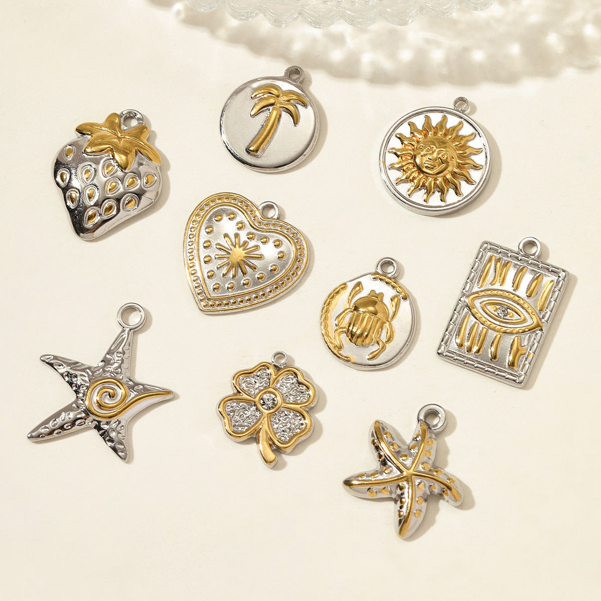 6pcs/pack Stainless Steel Two Tone Sun Plam Tree Beetle Necklace Pendant Strawberry Clover DIY Charm Women Starfish Heart Jewelry