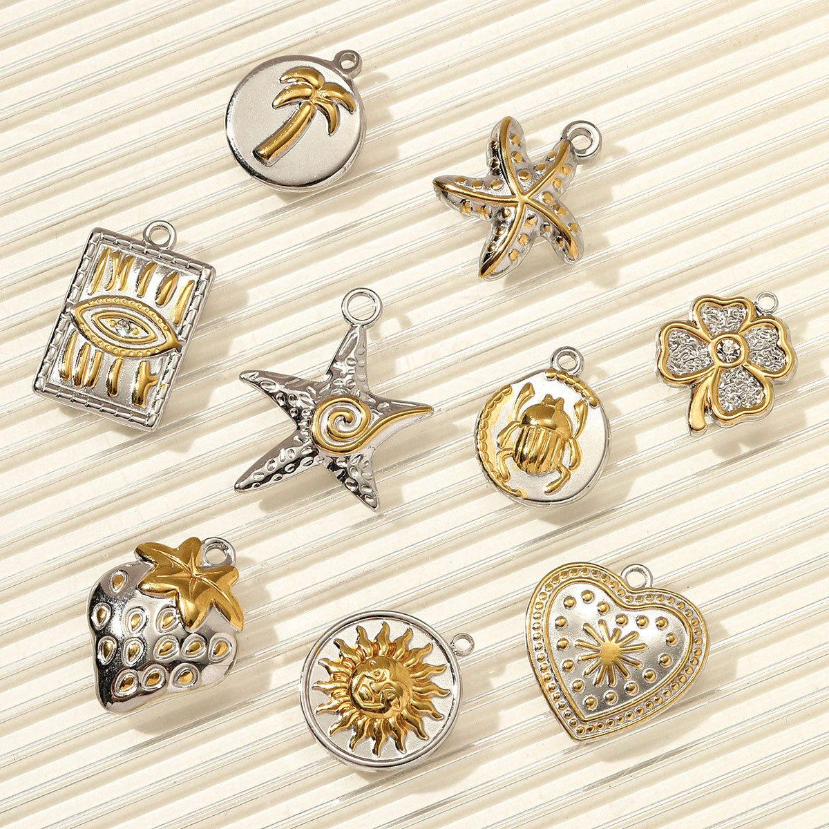 6pcs/pack Stainless Steel Two Tone Sun Plam Tree Beetle Necklace Pendant Strawberry Clover DIY Charm Women Starfish Heart Jewelry
