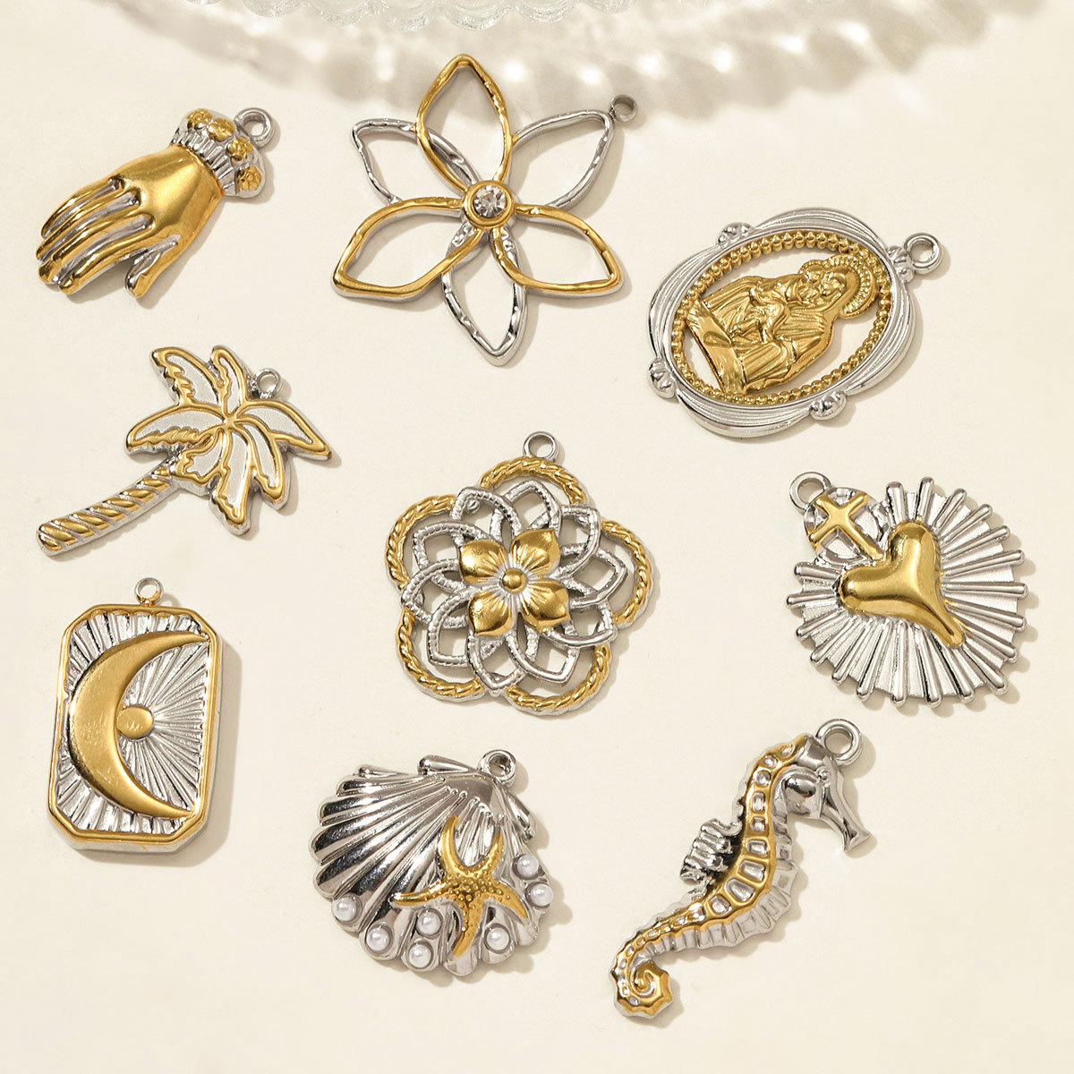 6pcs/pack Stainless Steel Two Tone Crescent Sun Hand Necklace Pendant Holy Mother Son DIY Charm Women Seahorse Shell Jewelry