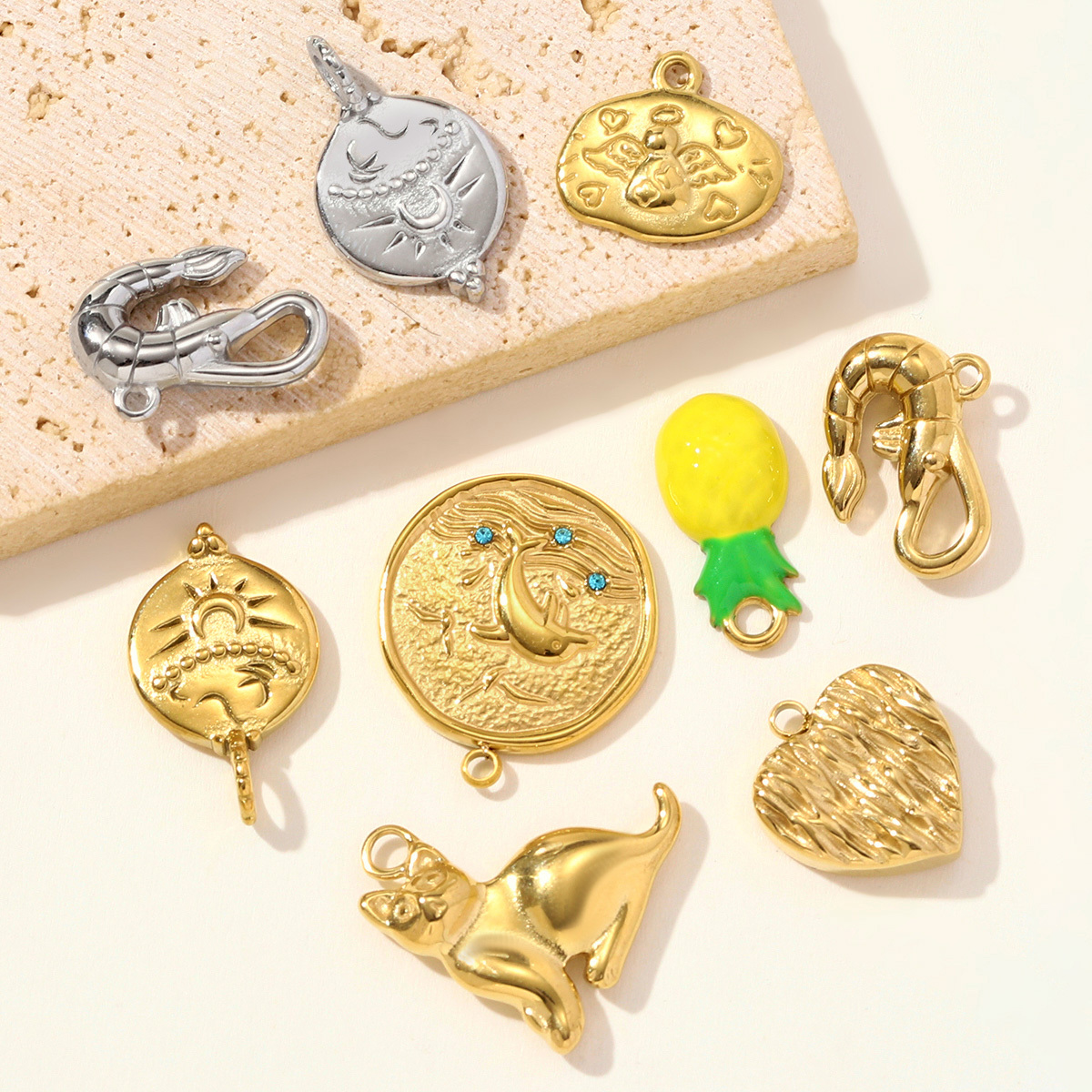 6pcs/pack Stainless Steel Cat Dolphin Necklace Pendant Lobster Pineapple DIY Charm Women Angel Love Heart Jewelry Wholesale