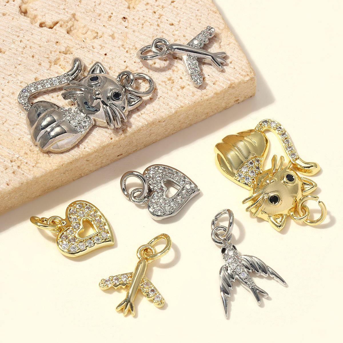 6pcs/pack Copper Zircon Airplane DIY Bracelet Charms Women Hollow Heart Sitting Cat Swallow Star Pendants Necklace Making Jewelry