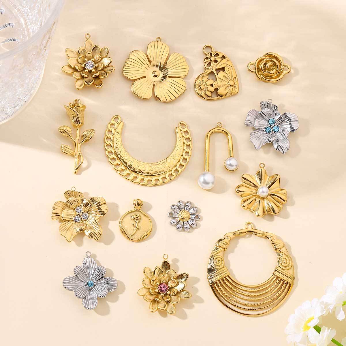 6pcs/pack Wholesale French Daisy Leaf DIY Charms 3D Rose Crescent Stainless Steel Neacklace Pendant Jewelry Accessory