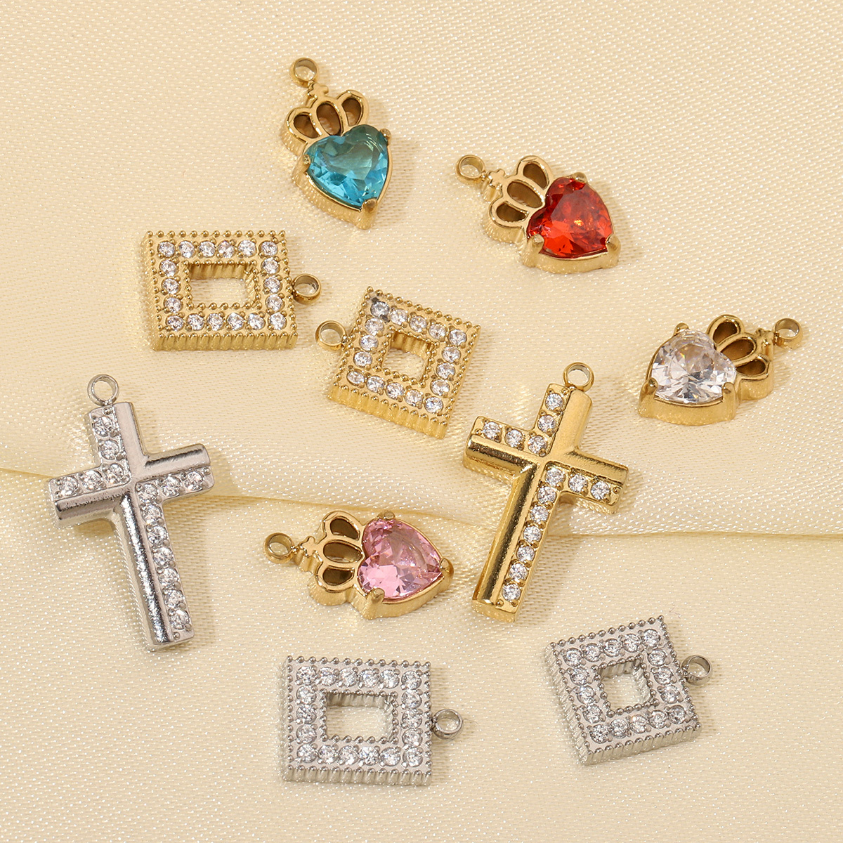 6pcs/pack Trendy High Polish Stainless Steel Heart Crown Suqare Charms Flower Cross Necklace DIY Small Pendant Wholesale