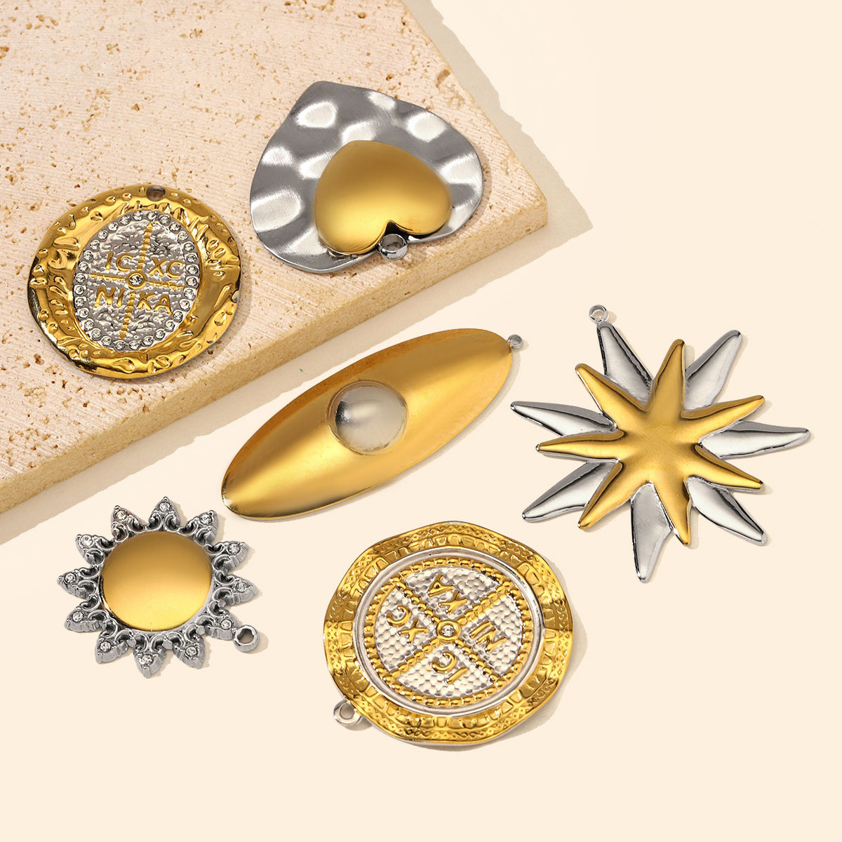6pcs/Lot Stainless Steel Rhinestone IC XC NI KA Disc Coin DIY Charms Two Tone Sun Leaf Necklace Pendants Woman Heart Jewelry Wholesale