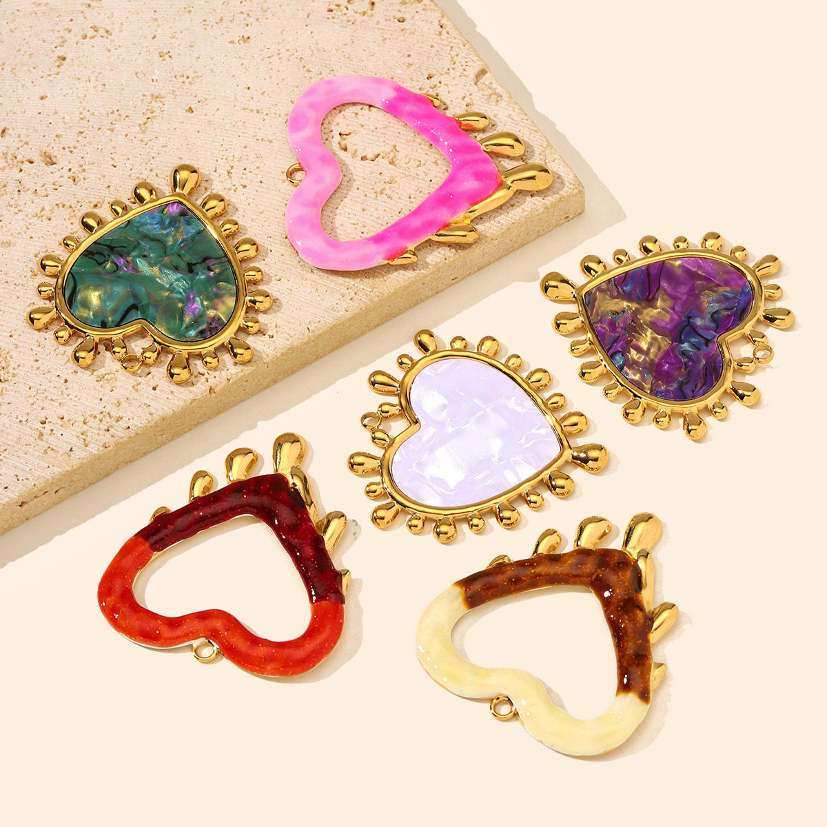 6pcs/Lot Stainless Steel Resin Sunburst Heart DIY Charms Howllow Enamel Love Necklace Pendants Woman Big Size Jewelry Wholesale