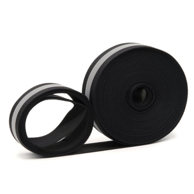 Polyester reflective webbing