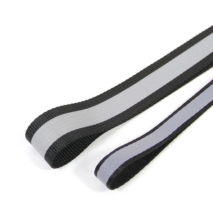 Polyester reflective webbing