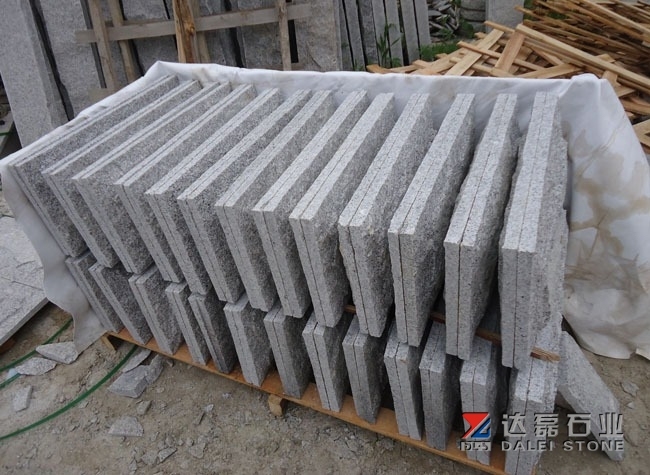 Flamed Finish Grey granite G603 Tiles Thickness 2cm