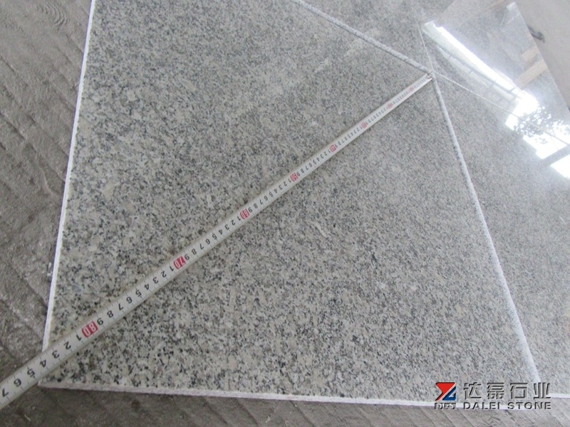 Light Grey Color G602 Granite Tiles with Polished for Floor and Wall Project