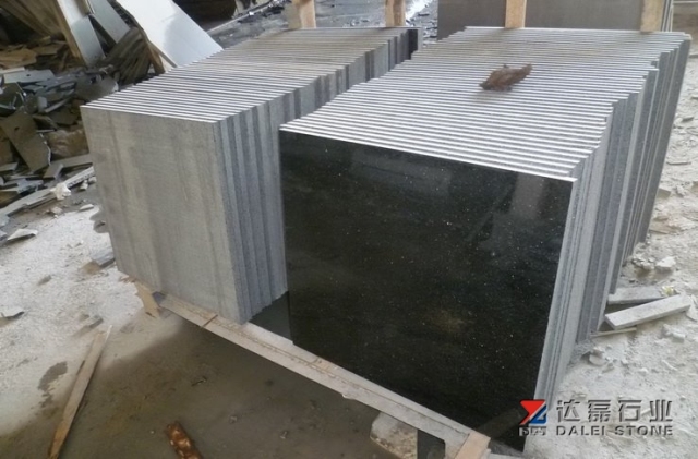 High Quality Black Galaxy Granite Tiles for Floor and Wall