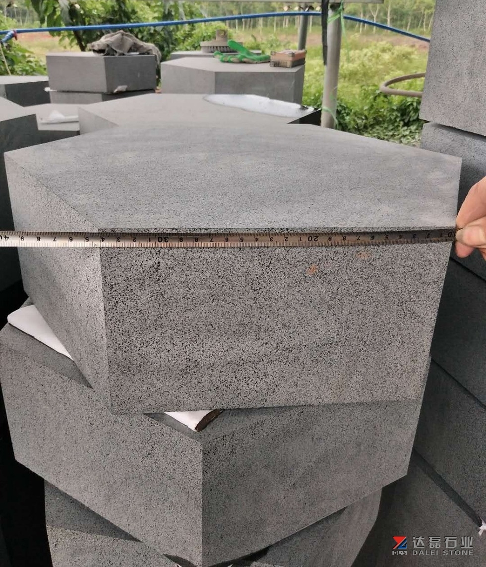 Hainan Blue Basalt Paving Stone Wholesale From Dalei Stone