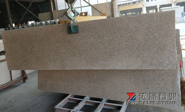 Yellow Rusty Granite G682 Small Slabs Polished 70upcm