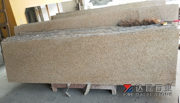 Yellow Rusty Granite G682 Small Slabs Polished 70upcm