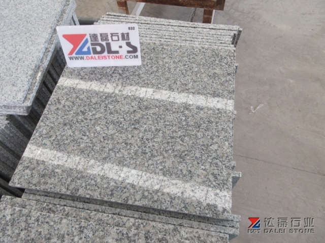 Polished G602 Granite Tiles With Full Blocks