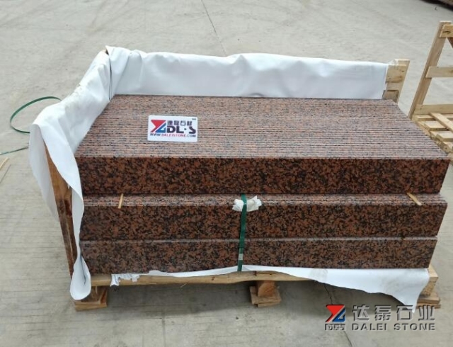 Red Granite G562 Maple Red Granite Steps Skirting