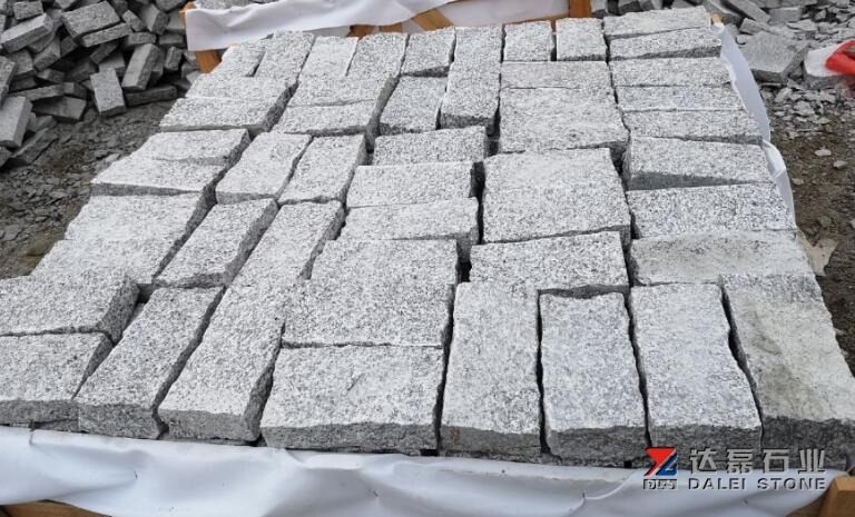Granite G623 Cube Stone Natural Finish Way Wholesale