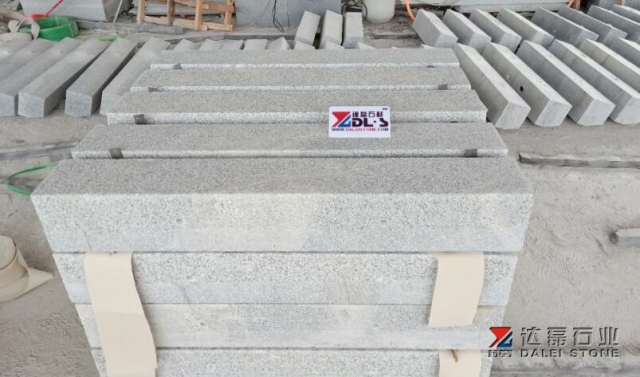 Granite G623 Kerbstone Saw Cutting
