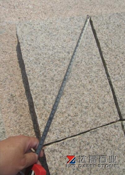 Dalei Stone Yellow Rusty G682 Cube Stone Wholesale