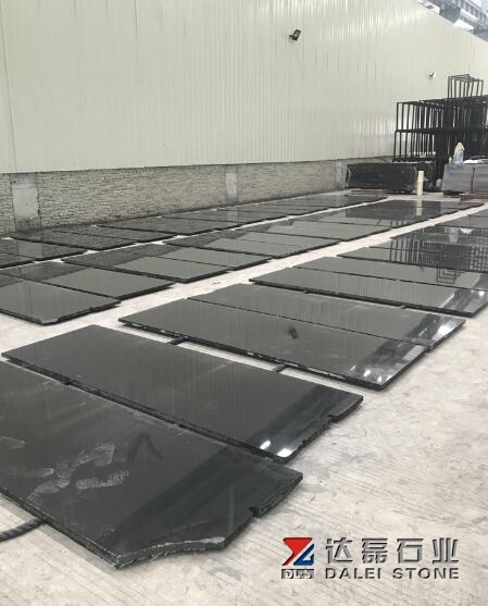 China New Black Small Slabs Polished