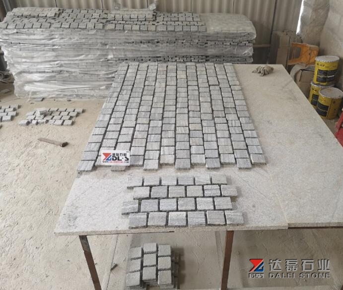 Natural Landscape grey granite Cube Stone Wholesale