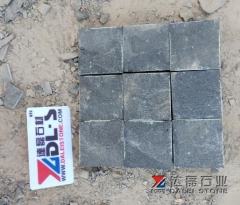 Zhangpu Black Basalt Cube Stone Natural and Saw Cutting Finish Way
