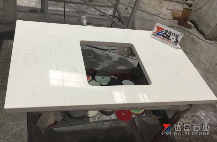 Carrara White Artificial Stone Engineer Stone Slabs