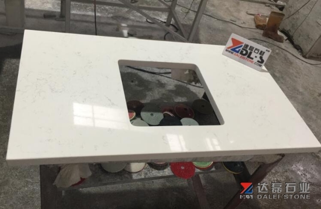 Carrara White Artificial Stone Engineer Stone Slabs