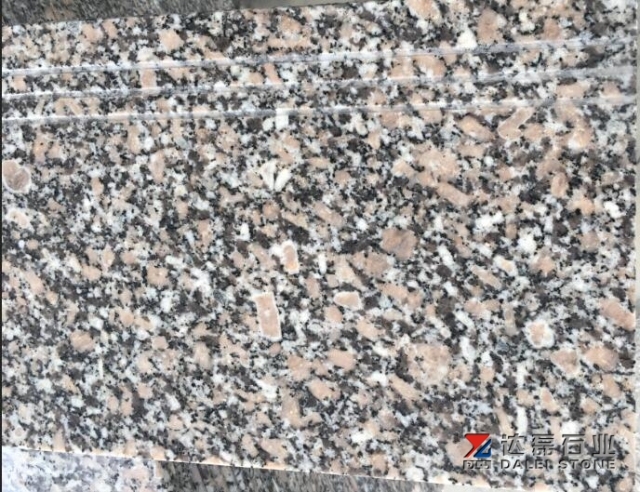 The Cheapest Red Granite Small Slabs Polish Dalei Stone