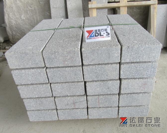 Grey Bianco Granite Kerb Stone Paving Stone Road Stone Sandblasted Finishing Way